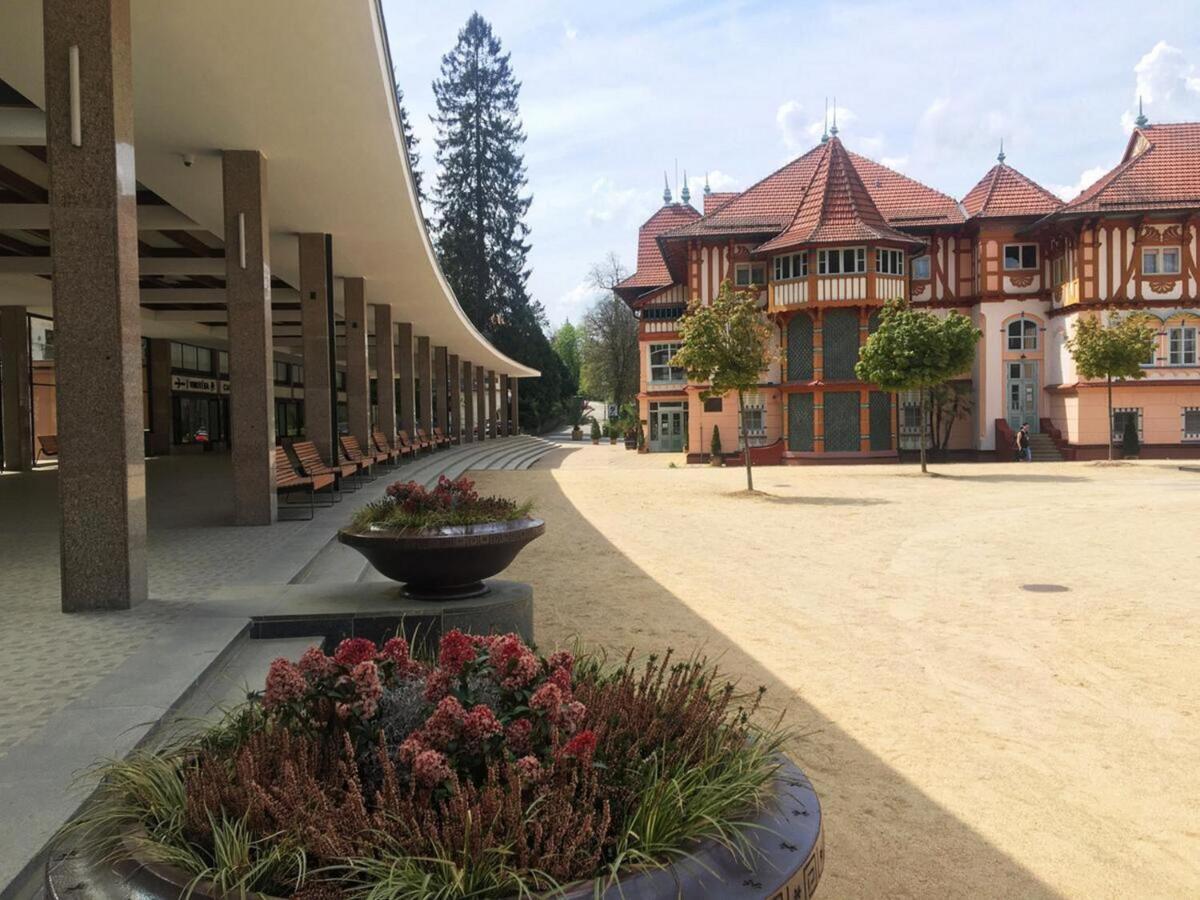 Ubytovani V Soukromi Luhacovice - Pozlovice Exterior foto