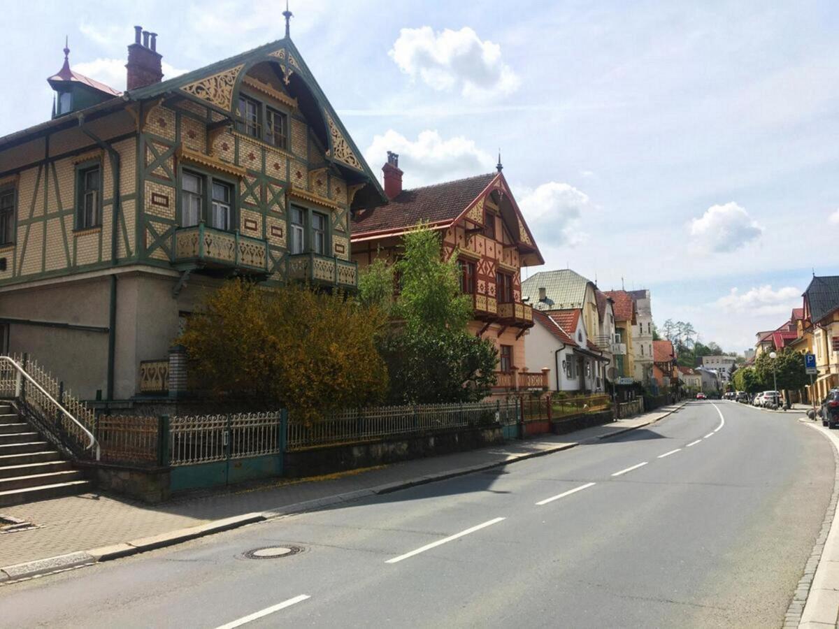 Ubytovani V Soukromi Luhacovice - Pozlovice Exterior foto